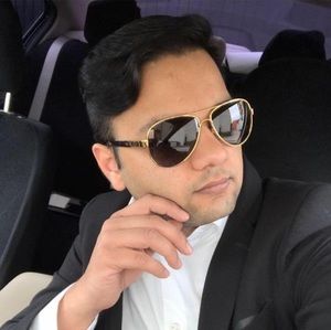 Meet your Posher, Adeel